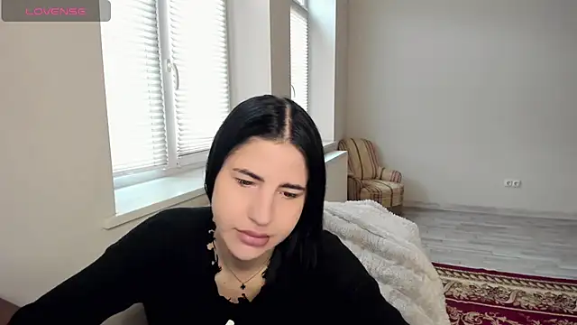 Malibu J online show from December 2025 08:30:02 AM