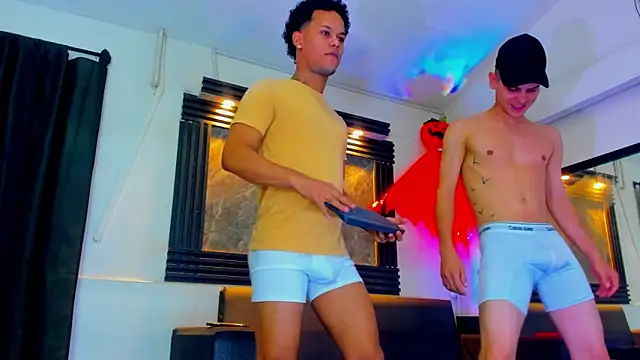 ALEX MILLER25 online show from October 2025 03:49:02 AM