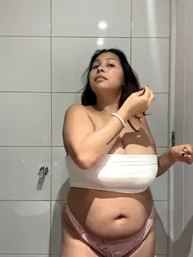 lachinita-32 online show from October 2025 02:54:02 AM