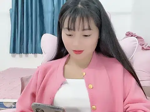 Snapshot of Lie_liee chatting on November 2025 12:37:01 PM Lie liee online show from November 2025 12:37:01 PM