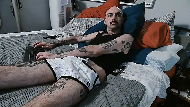 hungbot online show from October 2025 06:21:02 AM