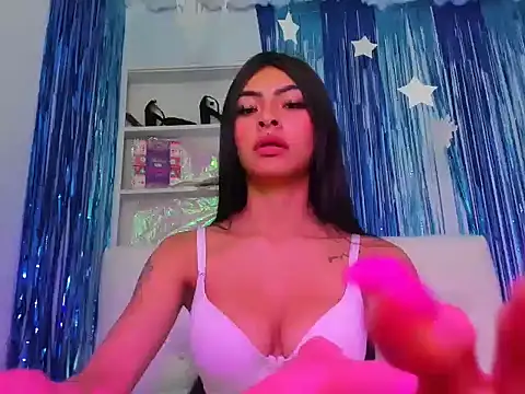 Snapshot of laylahotl chatting on October 2025 02:25:02 PM laylahotl online show from October 2025 02:25:02 PM