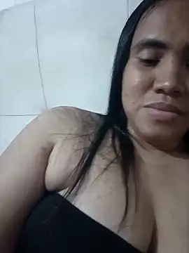 nicayujo online show from October 2025 02:56:02 AM