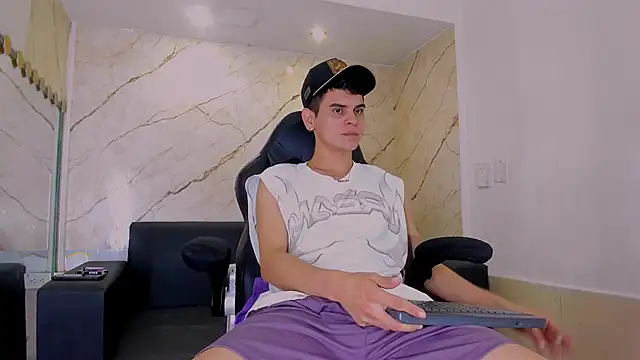 liam coleman25 online show from January 2026 04:29:01 AM