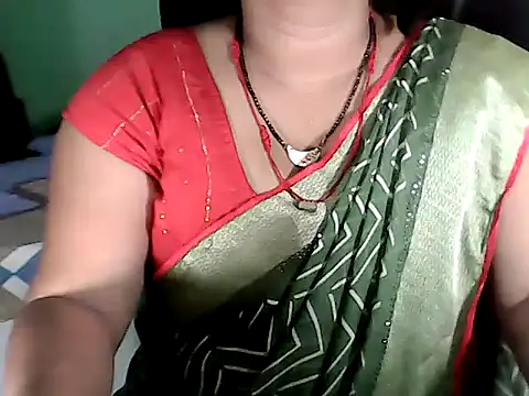 Snapshot of BABITA_KUMARII chatting on September 2025 06:44:02 PM BABITA KUMARII online show from September 2025 06:44:02 PM