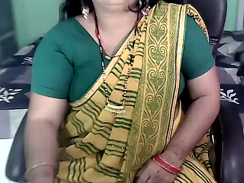Snapshot of BABITA_KUMARII chatting on October 2025 05:13:02 PM BABITA KUMARII online show from October 2025 05:13:02 PM