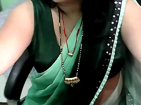 BABITA KUMARII online show from April 2026 04:52:01 PM