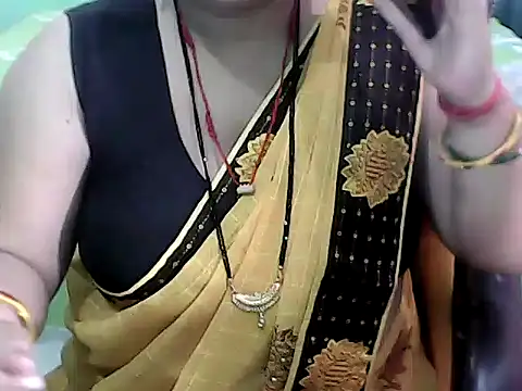 Snapshot of BABITA_KUMARII chatting on June 2026 05:03:02 PM BABITA KUMARII online show from June 2026 05:03:02 PM