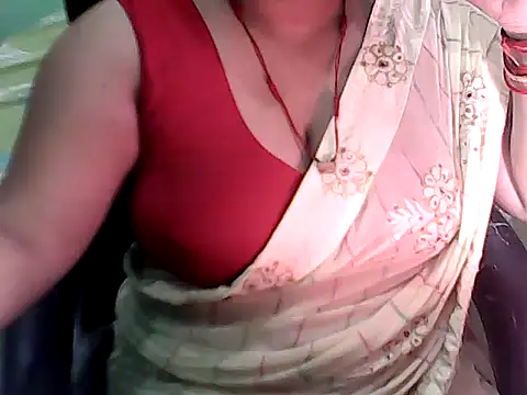 Snapshot of BABITA_KUMARII chatting on July 2026 04:57:01 PM BABITA KUMARII online show from July 2026 04:57:01 PM