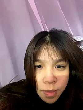 Snapshot of Hanaa07_ chatting on November 2025 02:30:02 PM Hanaa07  online show from November 2025 02:30:02 PM