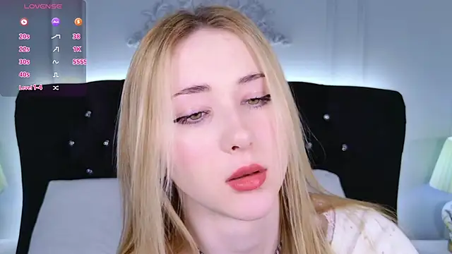 LiraKink online show from March 2026 06:41:02 AM