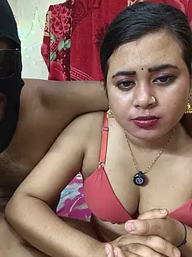 Love Queen11 online show from May 2026 08:49:02 PM