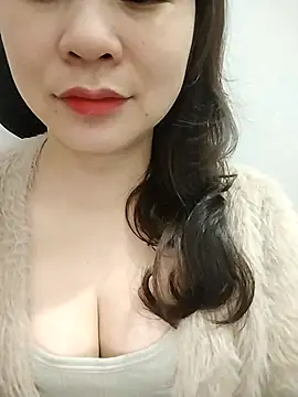 Girl Shy2000 online show from February 2026 12:37:02 AM