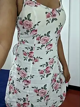 Snapshot of shani_taniya chatting on July 2026 03:41:01 PM shani taniya online show from July 2026 03:41:01 PM