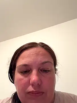 Snapshot of Eleanorxx chatting on September 2025 08:12:02 PM Eleanorxx online show from September 2025 08:12:02 PM