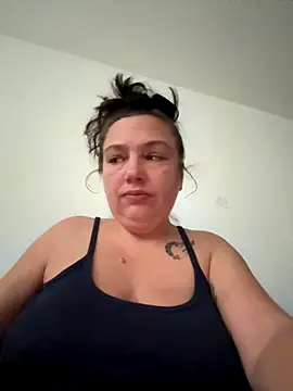 Snapshot of Eleanorxx chatting on October 2025 06:56:01 AM Eleanorxx online show from October 2025 06:56:01 AM