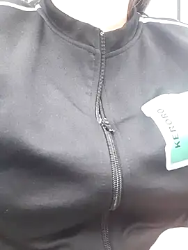 Snapshot of Kimkhaepretty chatting on November 2025 02:23:02 AM Kimkhaepretty online show from November 2025 02:23:02 AM