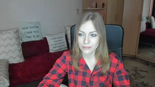 Snapshot of Tiffany_Bates chatting on April 2026 09:08:01 AM Tiffany Bates online show from April 2026 09:08:01 AM