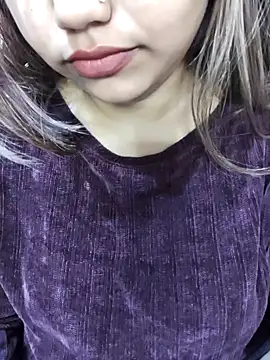 Miss Rose   online show from March 2026 04:05:02 AM