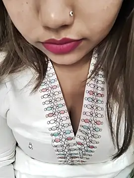 Miss Rose   online show from March 2026 06:39:01 AM