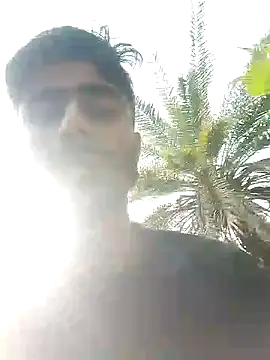 LesserUpset online show from November 2025 04:35:02 AM