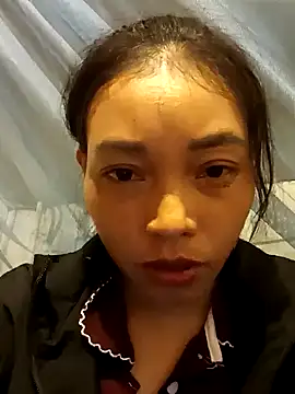 Snapshot of Phiny_xx chatting on September 2025 02:22:01 PM Phiny xx online show from September 2025 02:22:01 PM