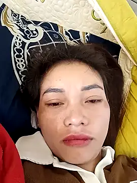 Snapshot of Phiny_xx chatting on October 2025 02:25:02 AM Phiny xx online show from October 2025 02:25:02 AM