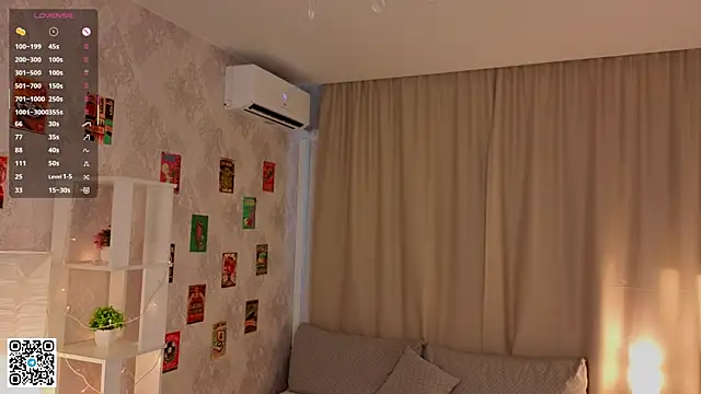 KeilaJeschon online show from November 2025 04:44:02 AM