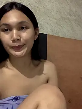 FelicityLincoln online show from November 2025 12:49:02 PM