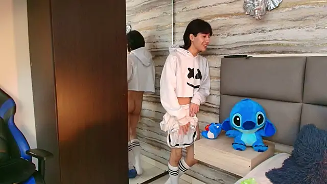 Lovers 21 online show from December 2025 03:26:02 AM