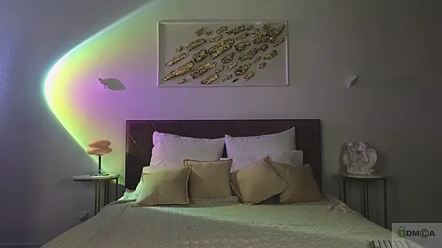 Snapshot of Nicole_Broown_ chatting on November 2025 09:15:01 PM Nicole Broown online show from November 2025 09:15:01 PM