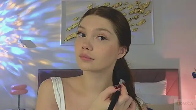 Snapshot of Nicole_Broown_ chatting on November 2025 09:25:02 PM Nicole Broown online show from November 2025 09:25:02 PM