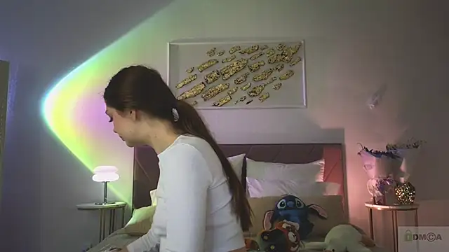 Snapshot of Nicole_Broown_ chatting on November 2025 09:49:02 PM Nicole Broown online show from November 2025 09:49:02 PM