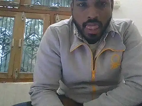 Raw12499 online show from December 2025 09:48:01 AM