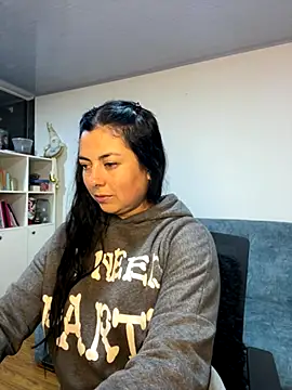 Snapshot of bianca_jhonsson chatting on October 2025 02:56:01 AM bianca jhonsson online show from October 2025 02:56:01 AM