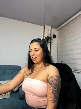 Snapshot of bianca_jhonsson chatting on October 2025 02:46:02 AM bianca jhonsson online show from October 2025 02:46:02 AM