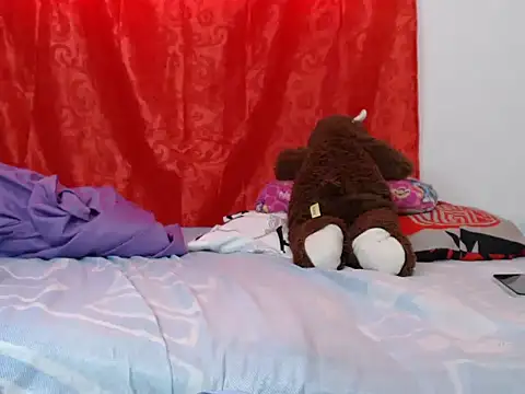 Emily dirty0201 online show from November 2025 08:20:01 PM