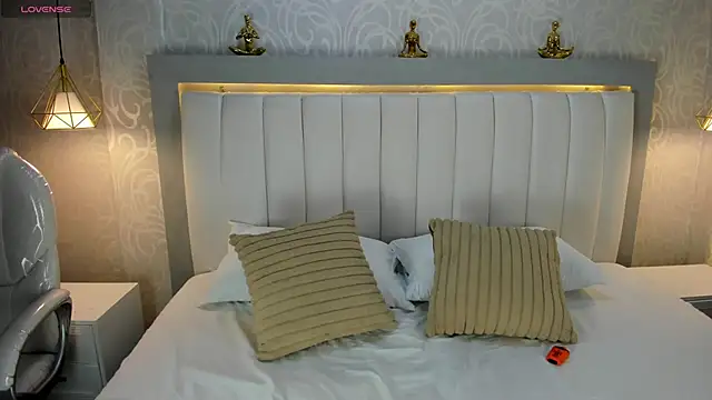 LillyWillss online show from October 2025 04:07:02 AM