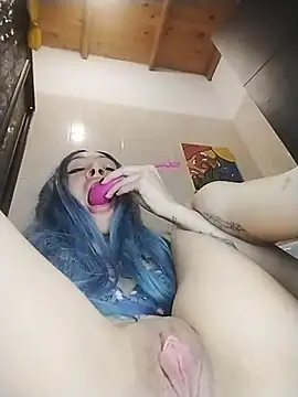 ssssavageee online show from February 2026 07:44:02 PM