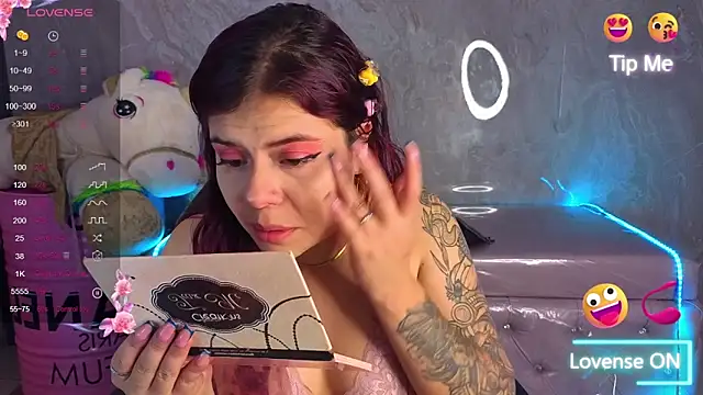 draviana a  online show from February 2026 03:35:01 AM