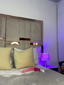 Snapshot of Lia_Sin chatting on October 2025 01:40:02 PM Lia Sin online show from October 2025 01:40:02 PM