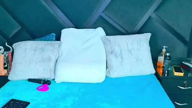 LexyRooss online show from December 2025 07:43:01 PM