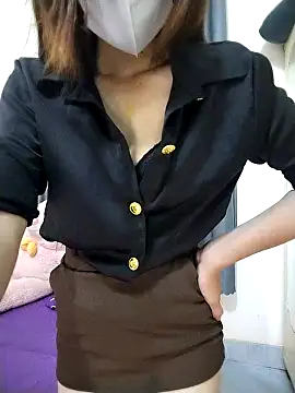 Quynhbabysexy online show from November 2025 02:28:01 PM