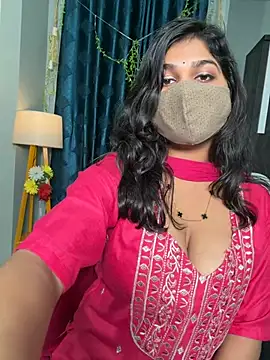 Snapshot of Lisa_afreen chatting on July 2026 06:20:01 PM Lisa afreen online show from July 2026 06:20:01 PM