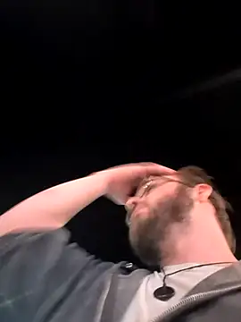 Snapshot of bear8t chatting on October 2025 06:15:02 AM bear8t online show from October 2025 06:15:02 AM