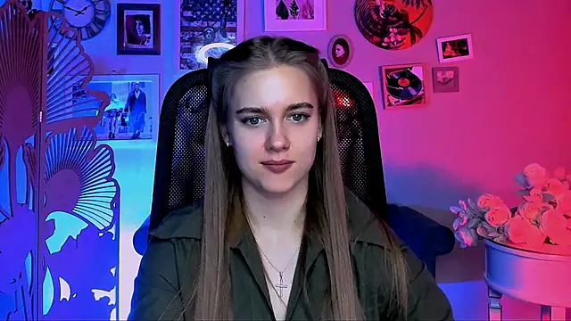 JuneWoods online show from March 2026 07:31:01 AM