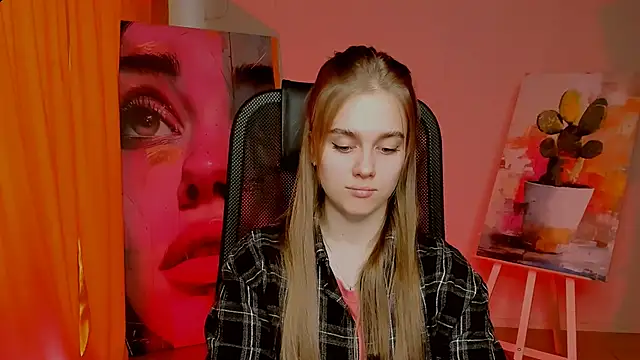 JuneWoods online show from April 2026 07:20:02 AM