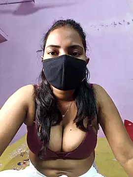 Snapshot of Queen_Shanayaa chatting on October 2025 02:08:01 PM Queen Shanayaa online show from October 2025 02:08:01 PM