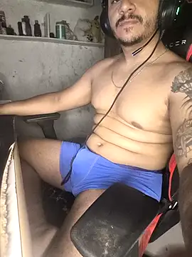 gtzmoreno online show from November 2025 09:57:02 PM