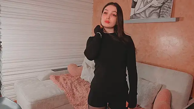 Snapshot of SolPeerbolt chatting on October 2025 02:14:01 PM SolPeerbolt online show from October 2025 02:14:01 PM